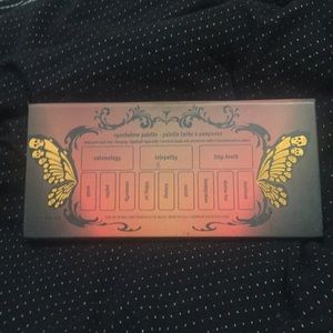 Kat Von D Makeup - Kat Von D Monarch Palette Kat Von D Makeup - Kat Von D Monarch Palette